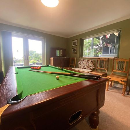 Carreg Y Garth Isaf - Hot Tub Nr Zip World Villa Бангор Екстериор снимка